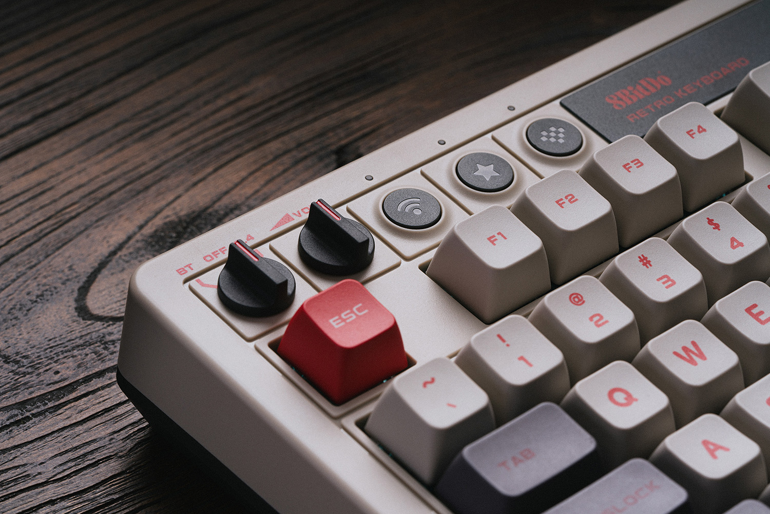 Keyboard Mekanikal Retro 8Bitd - Retro Pc Gaming ulasan dan harga